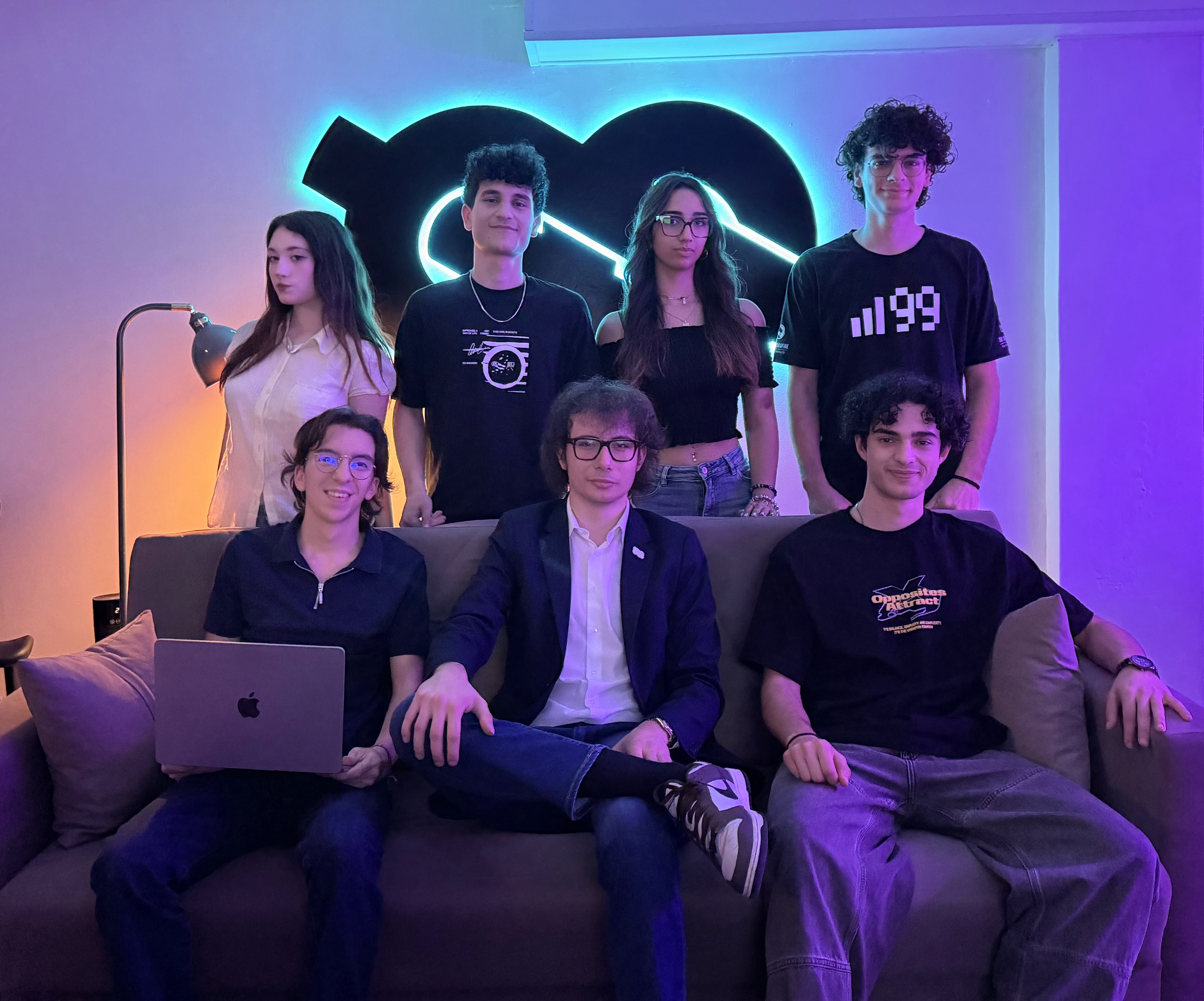 Il team di Unitea, studenti dell'Università del Salento